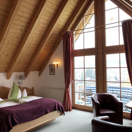 Berghotel Schiller Schonach im Schwarzwald Buitenkant foto