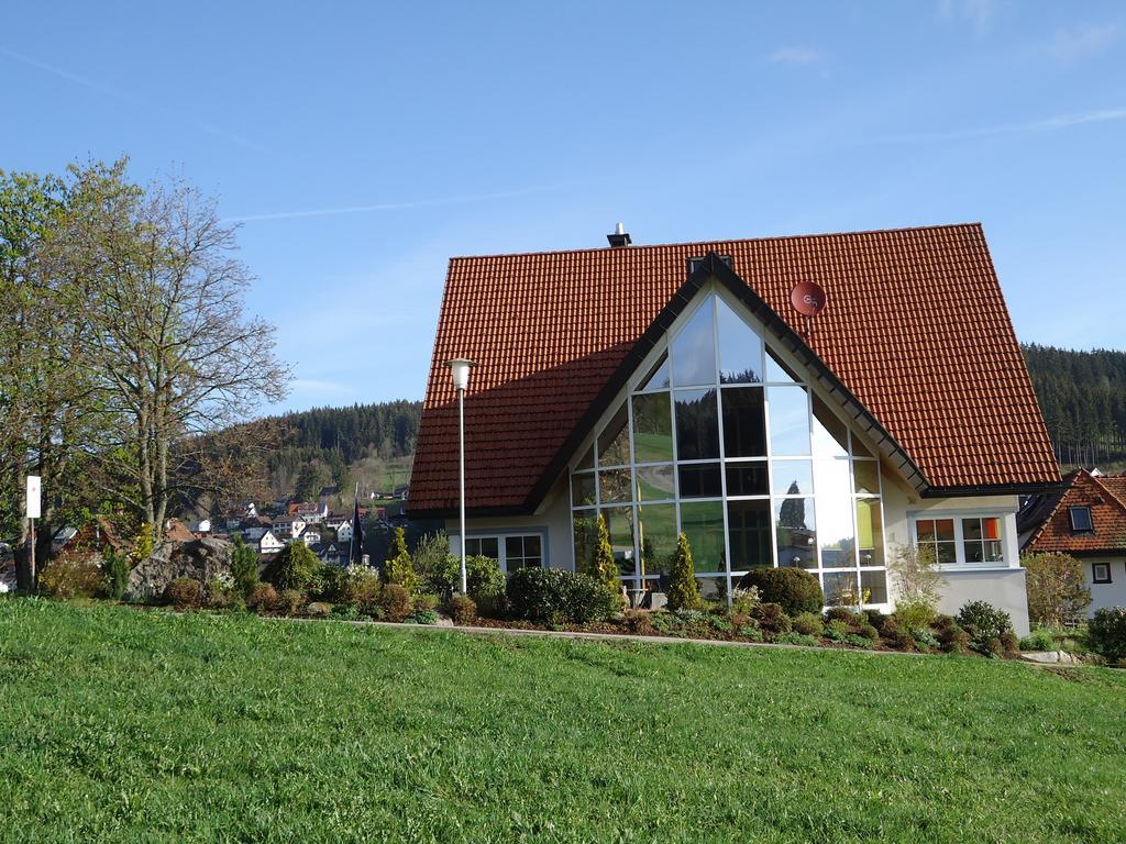 Berghotel Schiller Schonach im Schwarzwald Buitenkant foto