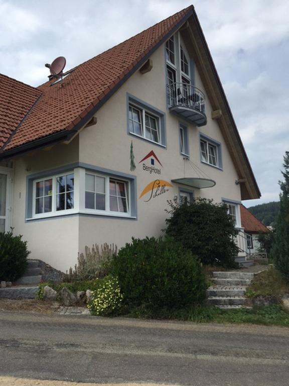 Berghotel Schiller Schonach im Schwarzwald Buitenkant foto