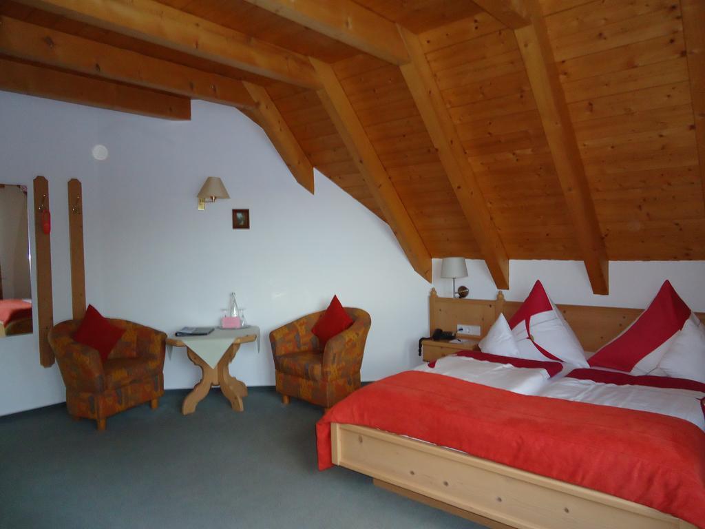 Berghotel Schiller Schonach im Schwarzwald Buitenkant foto