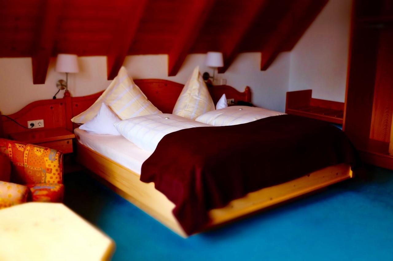 Berghotel Schiller Schonach im Schwarzwald Buitenkant foto